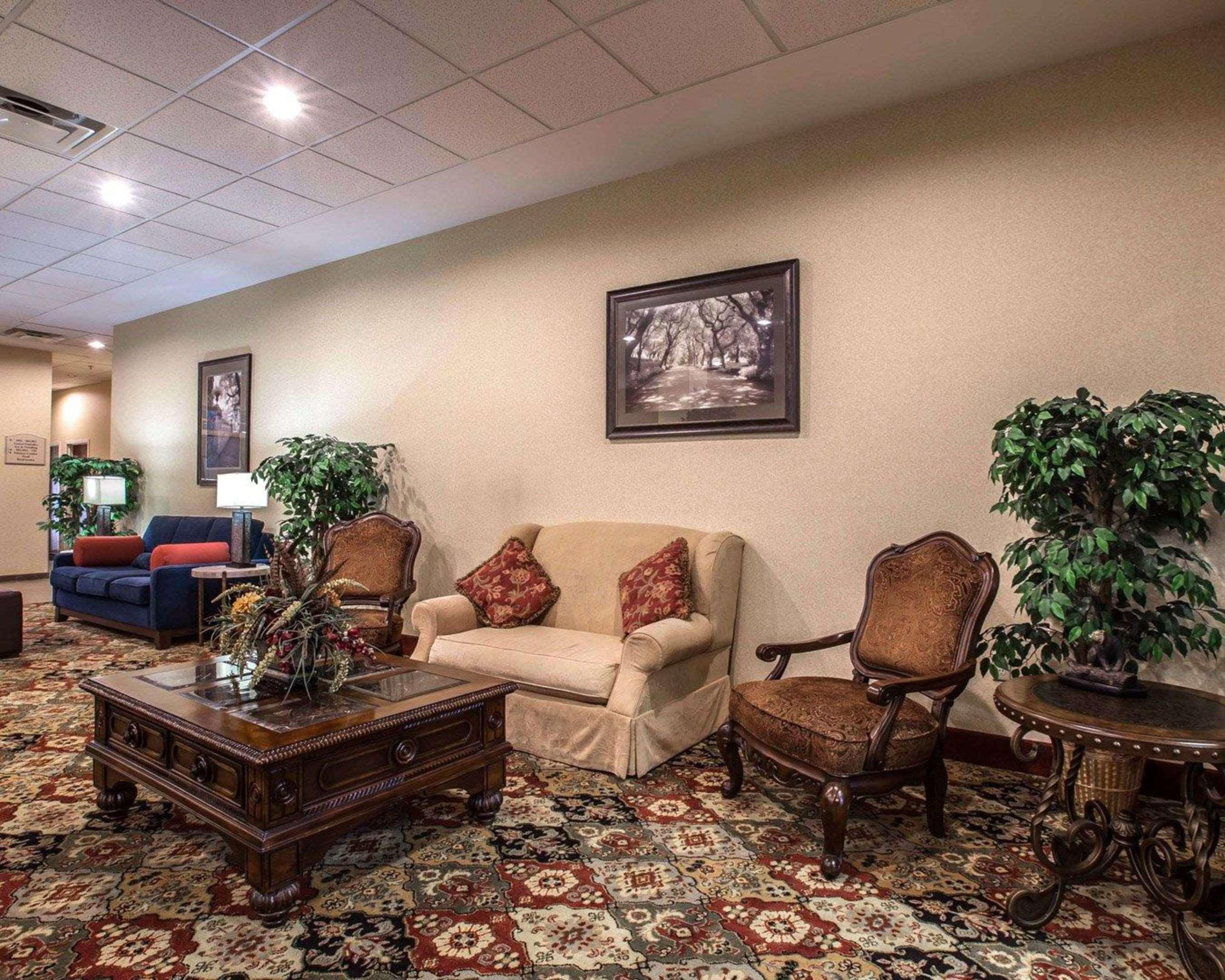 Comfort Inn & Suites Rogersville Exterior photo